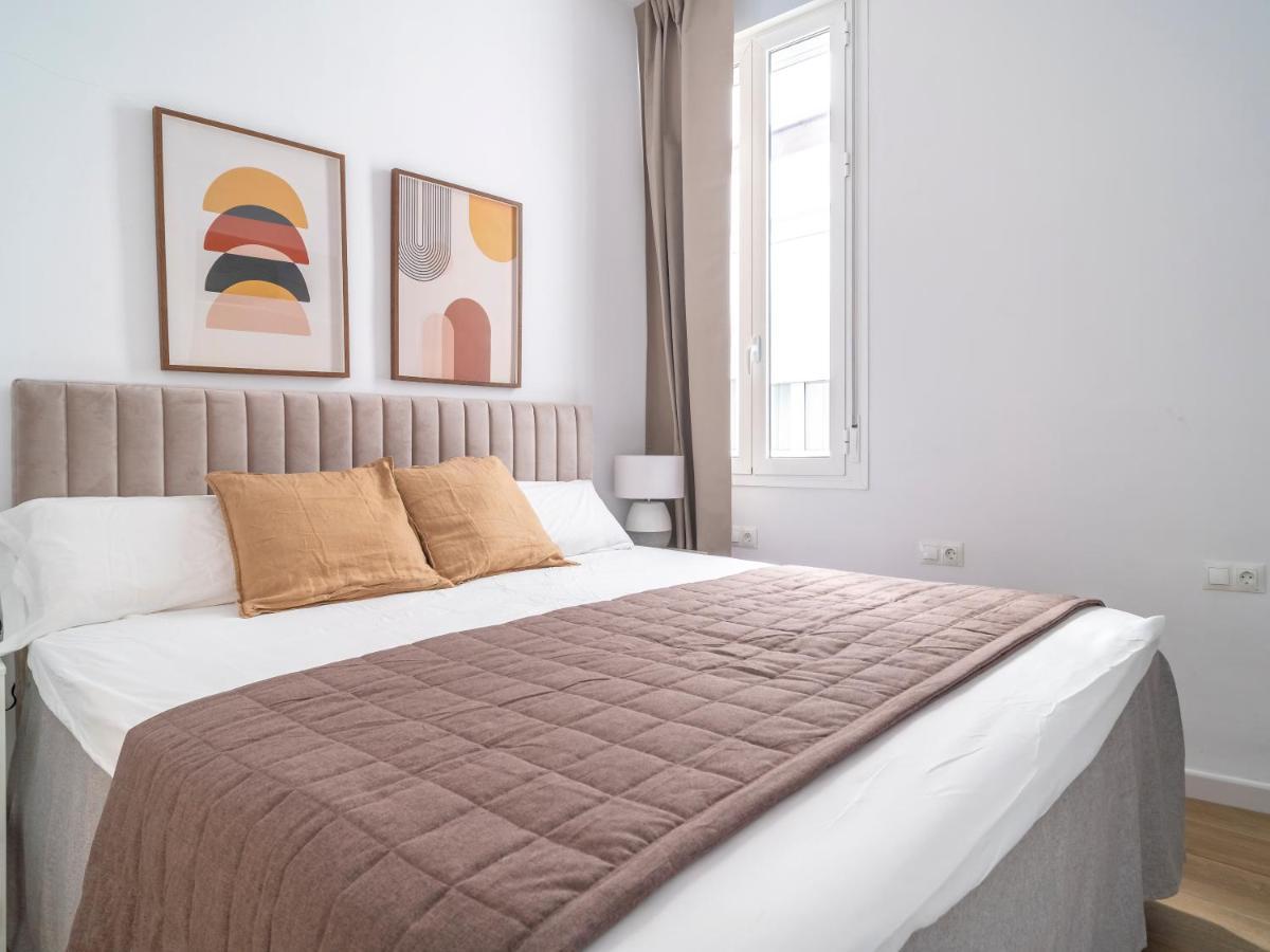 Sanders Lavender - Delightful Two-Bedroom Apartment Downtown Málaga Kültér fotó